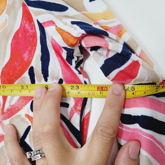 Nic+Zoe Long Sleeve Blouse Shirt Top Multicolor Leaf Print Notch Neck Stretch M - Picture 7 of 10